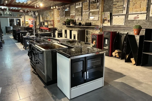 hero-home-menditxuri-bigmat-santesteban-calor-cocinas-lena